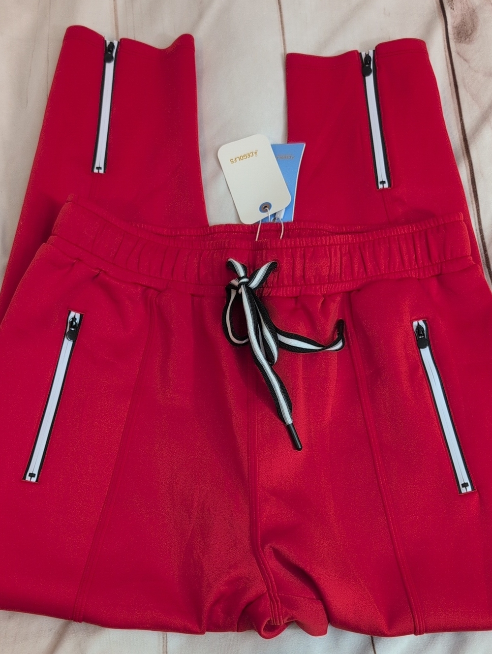ACEGOLFS Women L NWT Red 2pc Golf Set Pullover Capri Pants Plushee - Picture 7 of 9